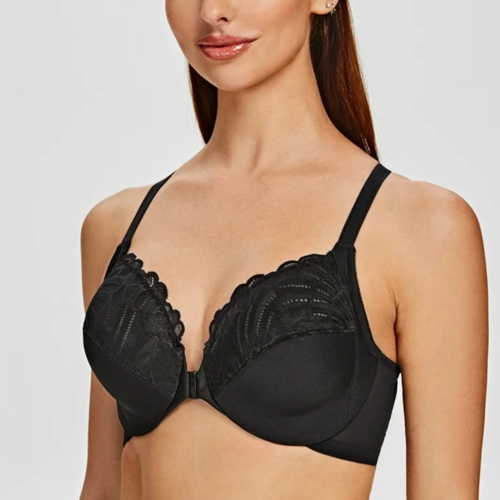MELENECA Racerback Front Closure Unlined Underwire Bra in Black 36C